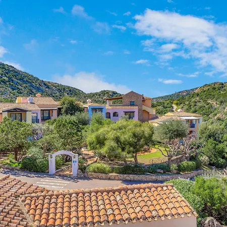 Villa -luxury- Torretta Con Piscina E A 300 Mt