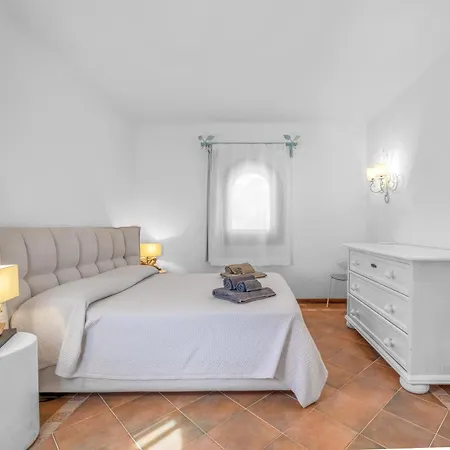 Villa -luxury- Torretta Con Piscina E A 300 Mt Liscia di Vacca